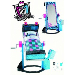 Monster High mēbeles - Gulta lellei Frankie Stein V2953